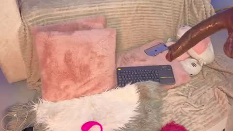 Casey Pierce New Account FOLLOW ME online show from August 7, 9:26 pm
