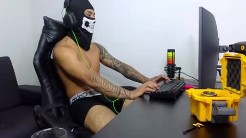 cash_masterdrain online show from August 9, 12:28 pm