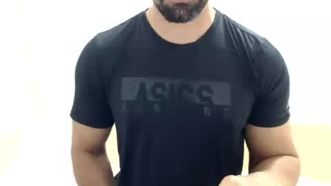 cashmastermuscle77 online show from August 12, 6:54 pm