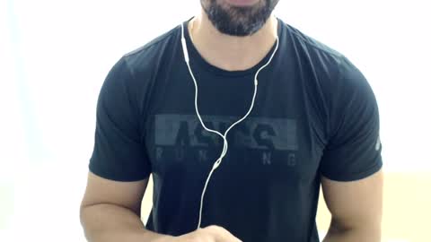 cashmastermuscle77 online show from August 14, 6:00 pm