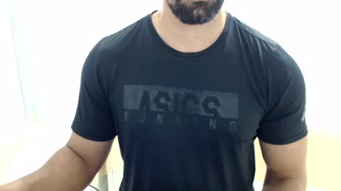 cashmastermuscle77 online show from August 15, 2:21 pm