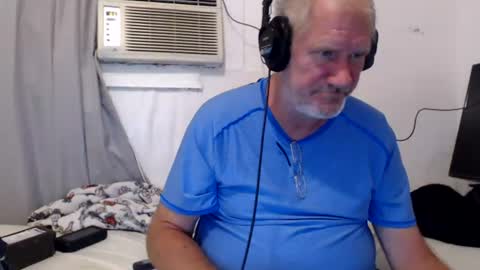 CasinoCam online show from August 2, 1:34 am