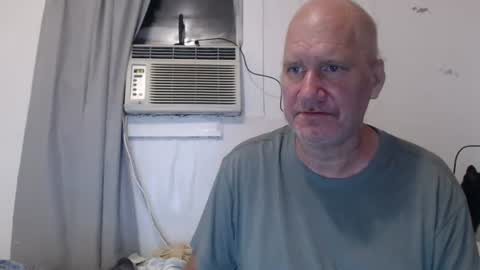 CasinoCam online show from August 3, 2:07 am