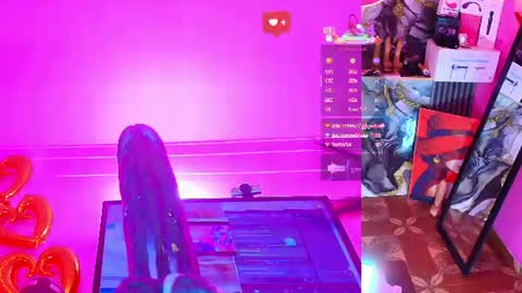 casperr_funn online show from August 8, 10:10 pm