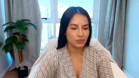 cassandra_avery online show from August 13, 11:13 am