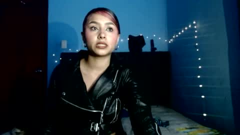 cassandra online show from July 29, 5:53 pm
