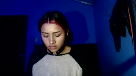 cassandra online show from August 3, 11:23 pm