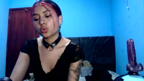 cassandra online show from August 4, 10:29 pm