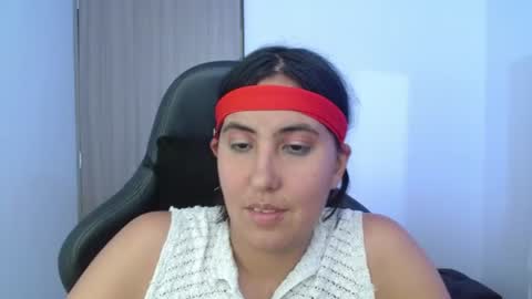 cassandra_ruizz online show from June 25, 10:35 pm
