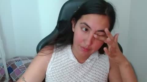 cassandra_ruizz online show from July 19, 2:35 am