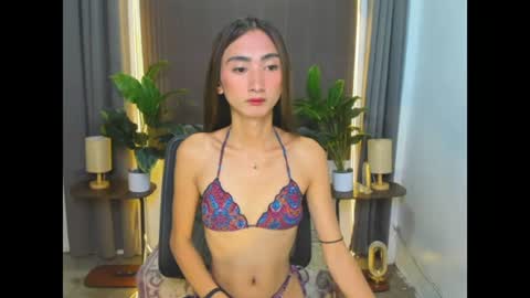 cassandrafoxxx online show from June 22, 7:03 pm