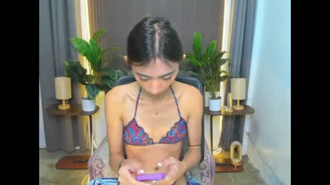 cassandrafoxxx online show from June 22, 9:15 pm