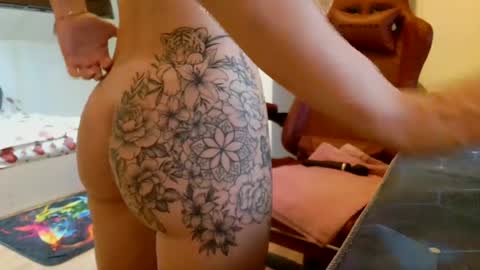 cassandry92 online show from August 9, 8:21 pm
