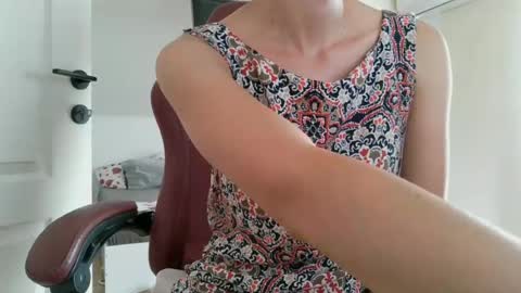 cassandry92 online show from August 13, 1:25 pm