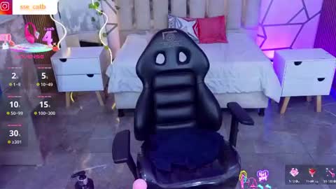 casse_tay online show from August 10, 6:48 am