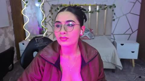 casse_tay online show from August 16, 2:59 am