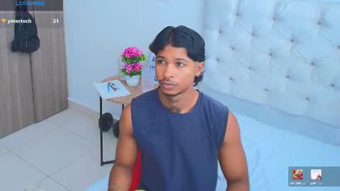 CASSIAN GOLD online show from August 4, 7:55 pm