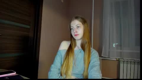 cassie0301 online show from July 12, 10:49 pm