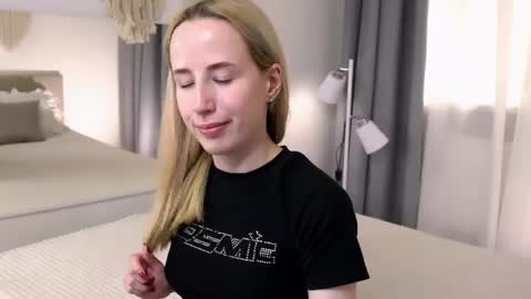Cassie online show from August 12, 12:46 am