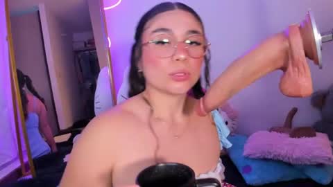Bela igzaii9r online show from August 29, 9:58 pm
