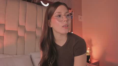  sara  online show from August 10, 12:56 am