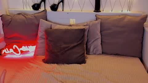 Cassy online show from August 28, 10:13 am