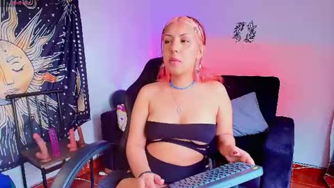 Karol  online show from August 3, 8:16 pm