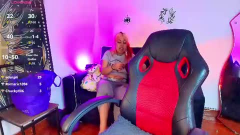 Karol  online show from August 11, 2:24 am