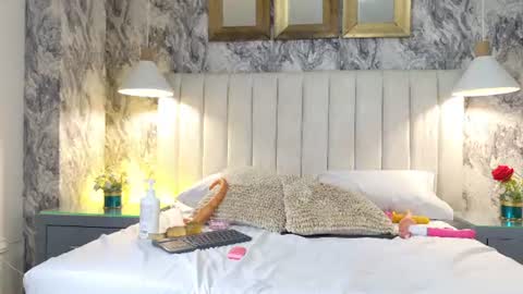 Dani   online show from August 3, 10:28 pm