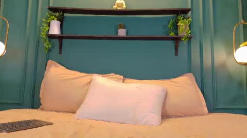 Cataleya online show from August 12, 12:29 pm