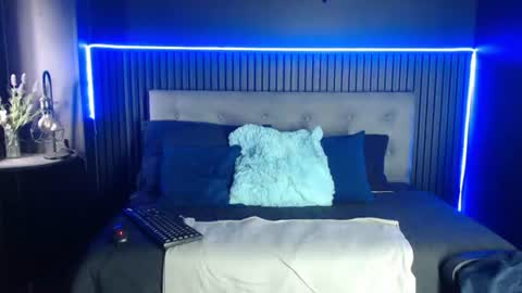 cataleya_laurent online show from August 4, 2:36 pm