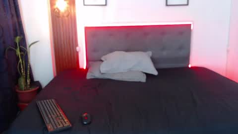 cataleya_laurent online show from August 12, 10:12 pm