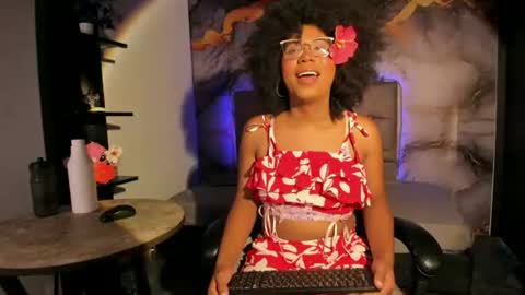 cataleyamoon_ online show from August 11, 7:27 pm