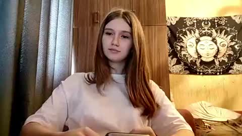 catalinarasool online show from August 6, 1:43 pm