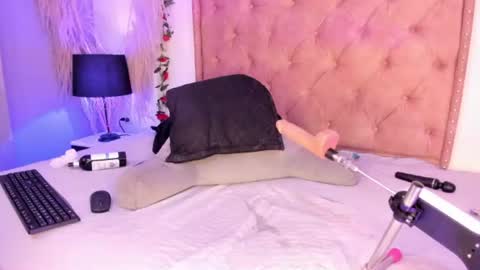 catalleya_f online show from September 8, 10:17 pm