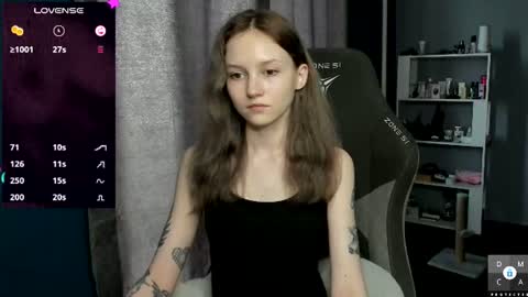 Sam online show from August 5, 2:48 pm