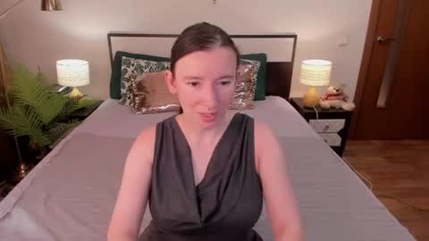 Catrin online show from August 3, 5:14 am