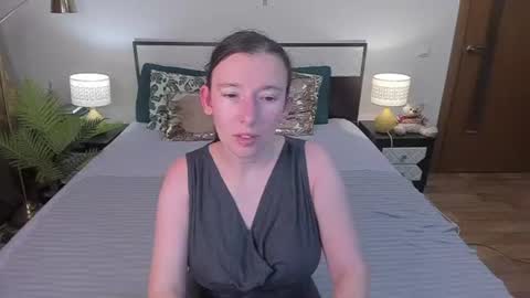 Catrin online show from August 4, 2:08 am