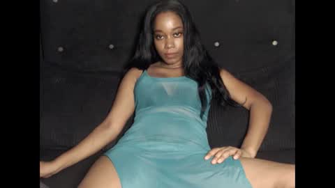 cattaleen online show from April 18, 9:02 pm