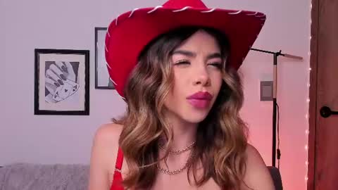 catvalentinee_ online show from August 2, 9:16 am