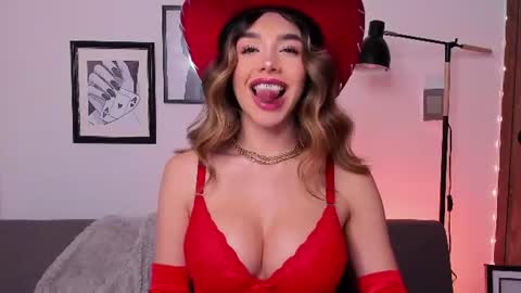 catvalentinee_ online show from August 2, 10:22 am