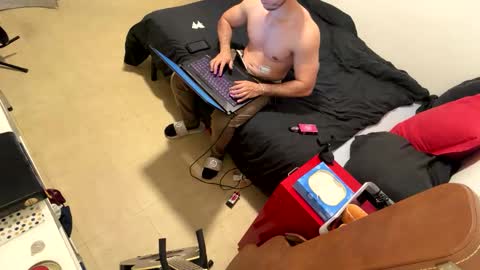 Matthiiieeeuuu online show from May 1, 9:19 pm