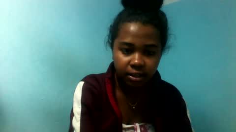 cclanioo online show from August 13, 4:04 am