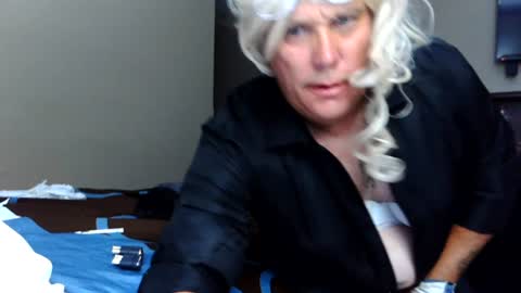 C.d slut4u online show from August 15, 5:22 am