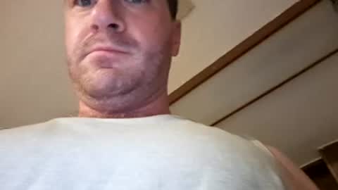 cdoggg415 online show from July 1, 6:36 am