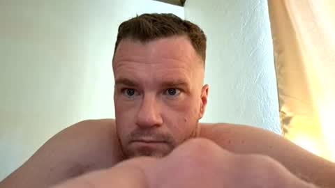 cdoggg415 online show from July 3, 12:23 am