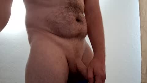 cdoggg415 online show from July 8, 10:25 pm