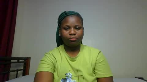ceepretty25 online show from August 16, 12:14 am