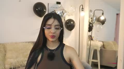 Alice online show from July 26, 10:15 pm