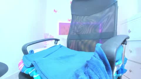 Celeste Sweet online show from August 12, 1:19 am
